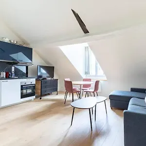grands-boulevards-52-appartement-cosy-1br-4p-5g-75002.fr-paris.fr/